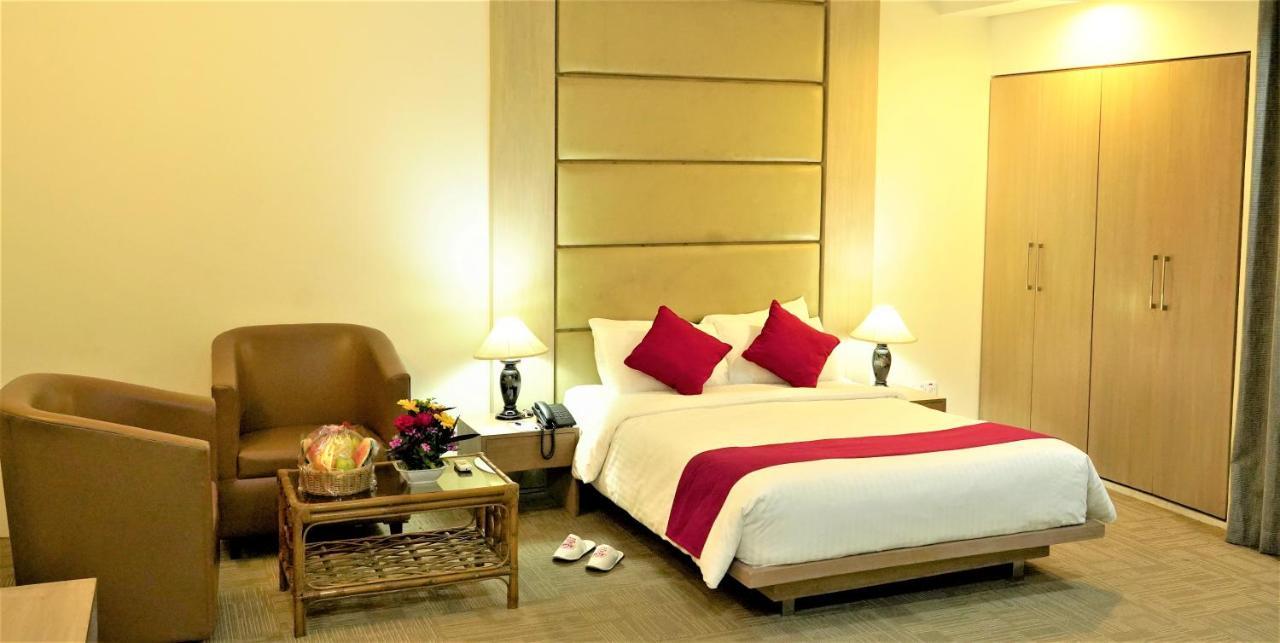 Asia Pacific Hotel Dhaka Eksteriør billede