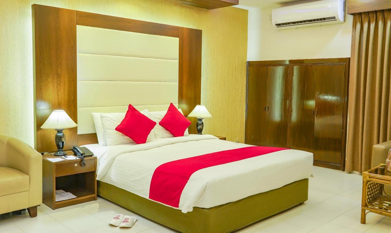 Asia Pacific Hotel Dhaka Eksteriør billede