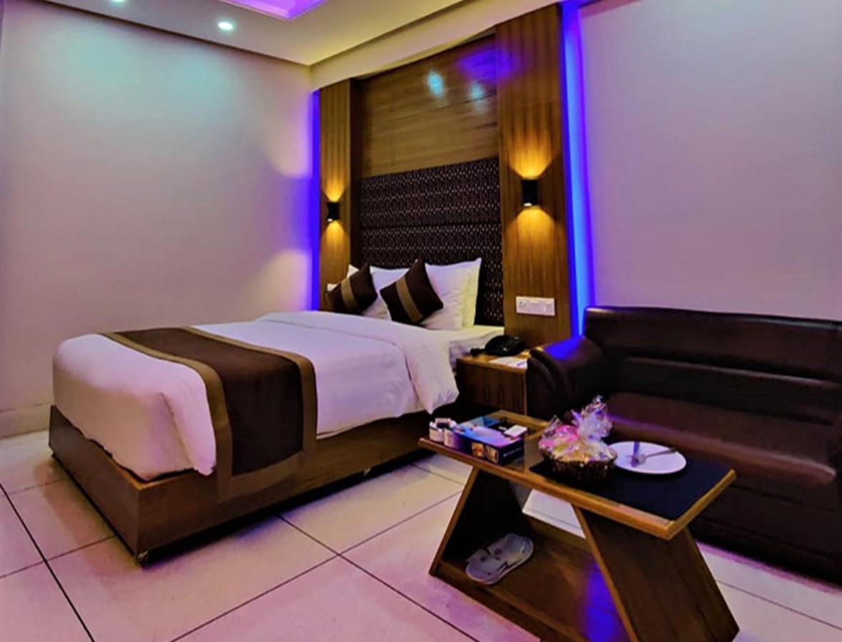 Asia Pacific Hotel Dhaka Eksteriør billede