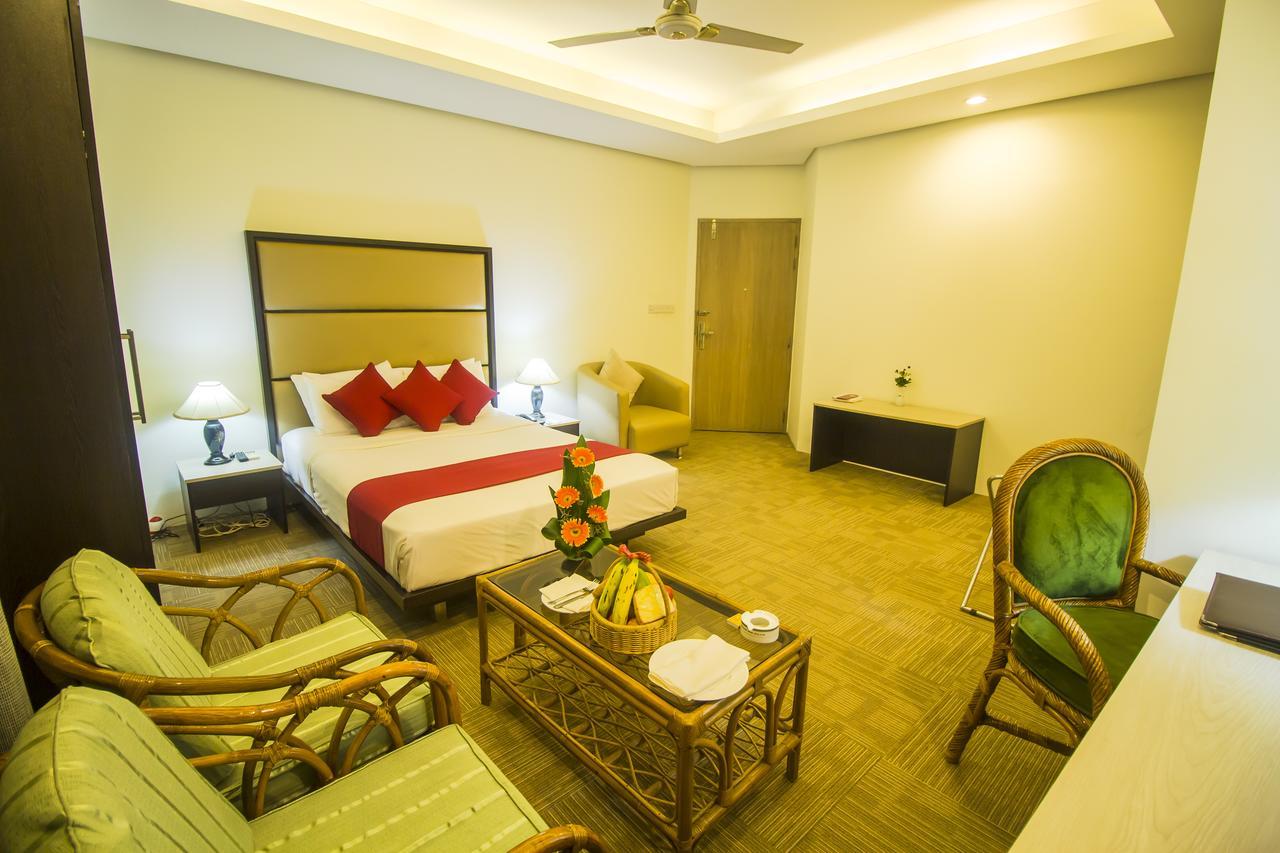 Asia Pacific Hotel Dhaka Eksteriør billede